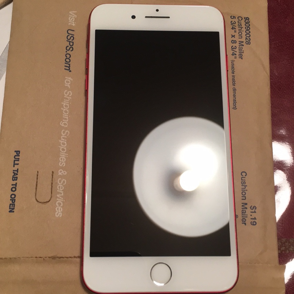 Selling my iPhone7plus 164gig of data for $600.